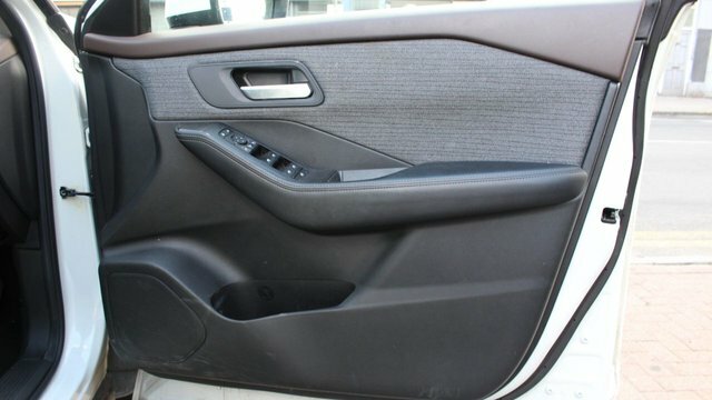 Nissan X-Trail H E-power Acenta Premium White #3