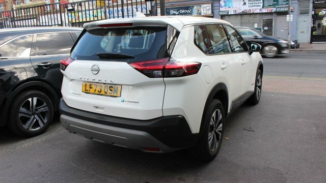Nissan X-Trail H E-power Acenta Premium White #5