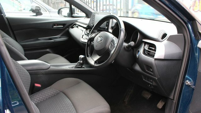 Toyota C-Hr Vvt-h Gpf Icon Suv Blue #5