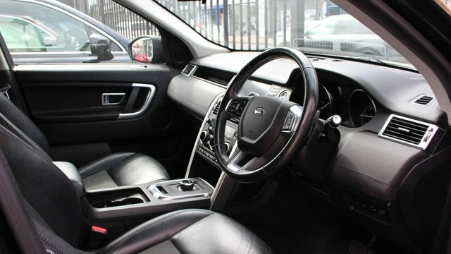Land Rover Discovery Sport Td4 Se Tech Suv DV69VGX Black #2
