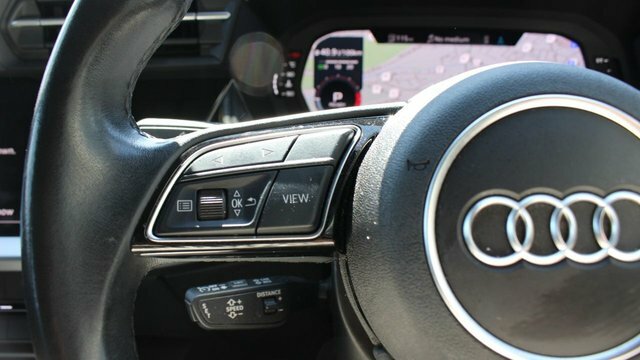 Audi A3 Tfsi 30 Technik Sportback Black #6