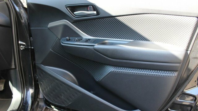 Toyota C-Hr Vvt-h Gpf Icon Suv Black #4