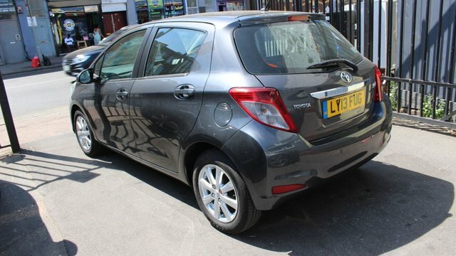 Toyota Yaris Hatchback White #11