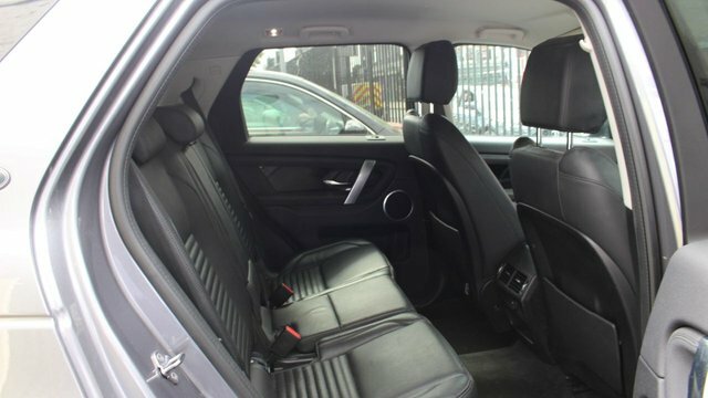Land Rover Discovery Sport D180 Mhev Se Suv Grey #3