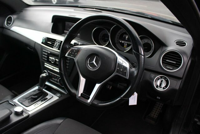 Mercedes-Benz C Class C180 Blueefficiency Amg Sport Black #2