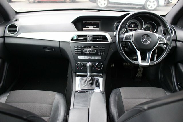 Mercedes-Benz C Class C180 Blueefficiency Amg Sport Black #3