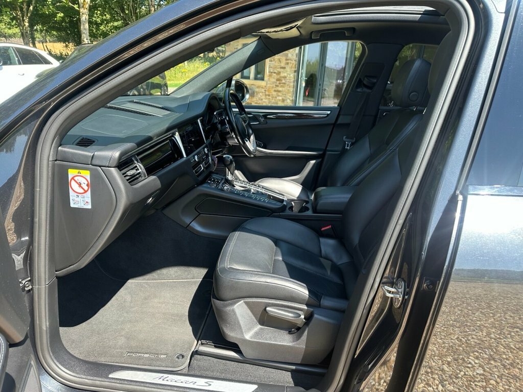 Porsche Macan 3L S Grey #2