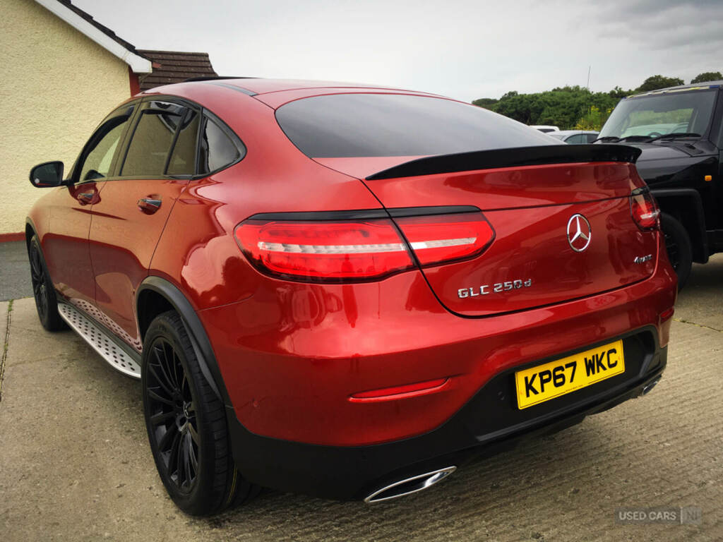 Mercedes-Benz GLC Class Glc 250D 4Matic Amg Line Prem Plus 9G-tronic Red #5