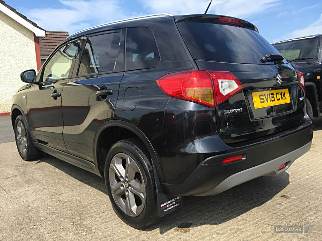 Suzuki Vitara 1.6 Sz-t Black #4