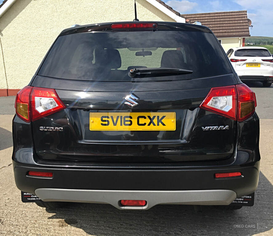 Suzuki Vitara 1.6 Sz-t Black #5