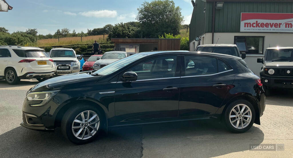 Renault Megane 1.5 Dci Dynamique Nav Black #2