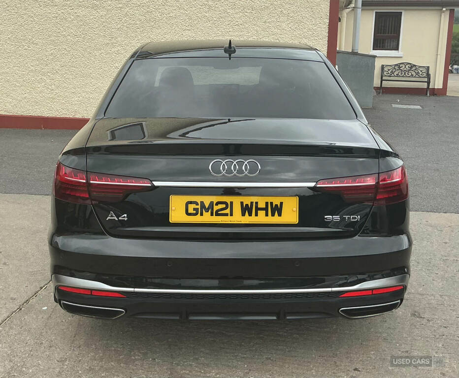 Audi A4 35 Tdi S Line S Tronic Black #4