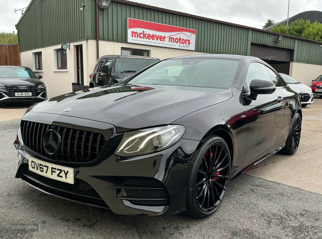 Mercedes-Benz E Class E300 Amg Line Premium 9G-tronic Black #2