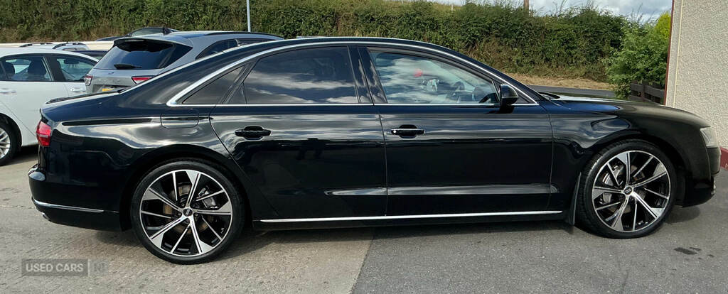 Audi A8 3.0 Tdi 262 Quattro Se Executive Tip Black #6