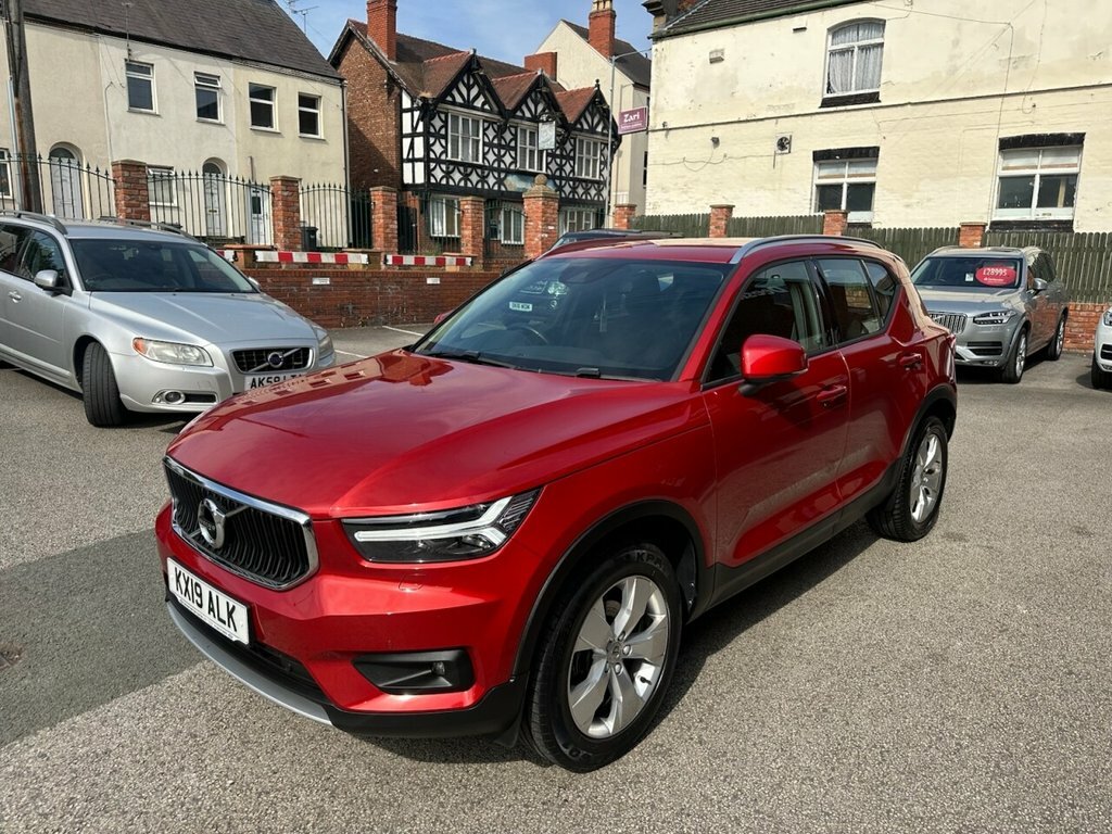 Volvo XC40 1.5L Momentum Pro KX19ALK Red #2