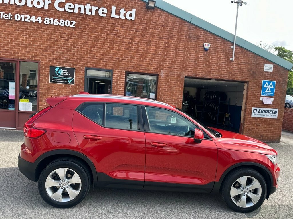 Volvo XC40 1.5L Momentum Pro KX19ALK Red #3
