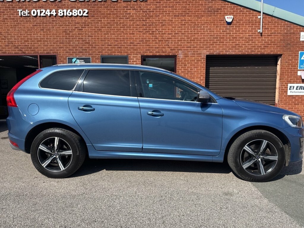 Volvo XC60 2.4L R-design Lux Nav Blue #2