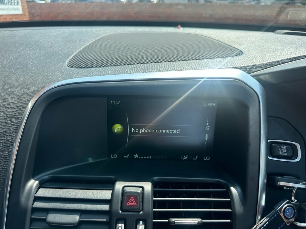 Volvo XC60 D4 Se Nav Black #40