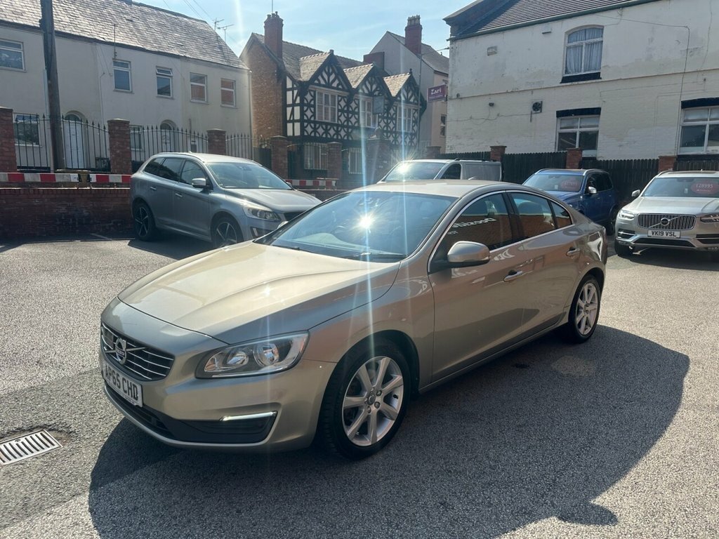 Volvo S60 1.5L Se Gold #2