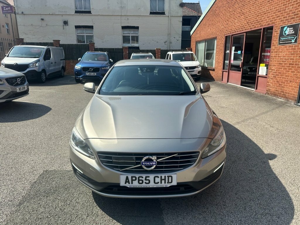 Volvo S60 Saloon White #34