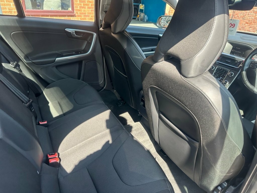 Volvo S60 Saloon White #16