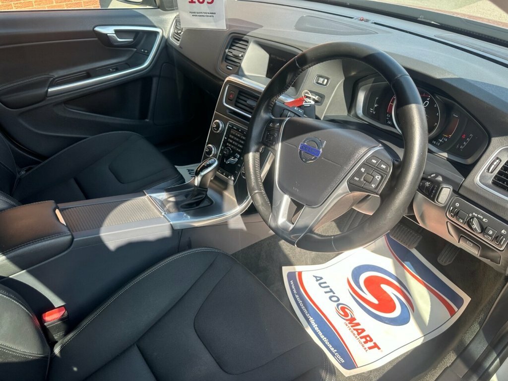 Volvo S60 1.5L Se Gold #4