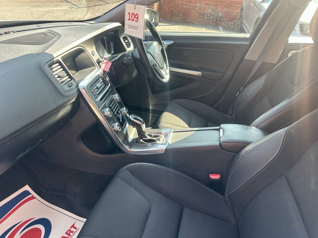 Volvo S60 1.5L Se Gold #5