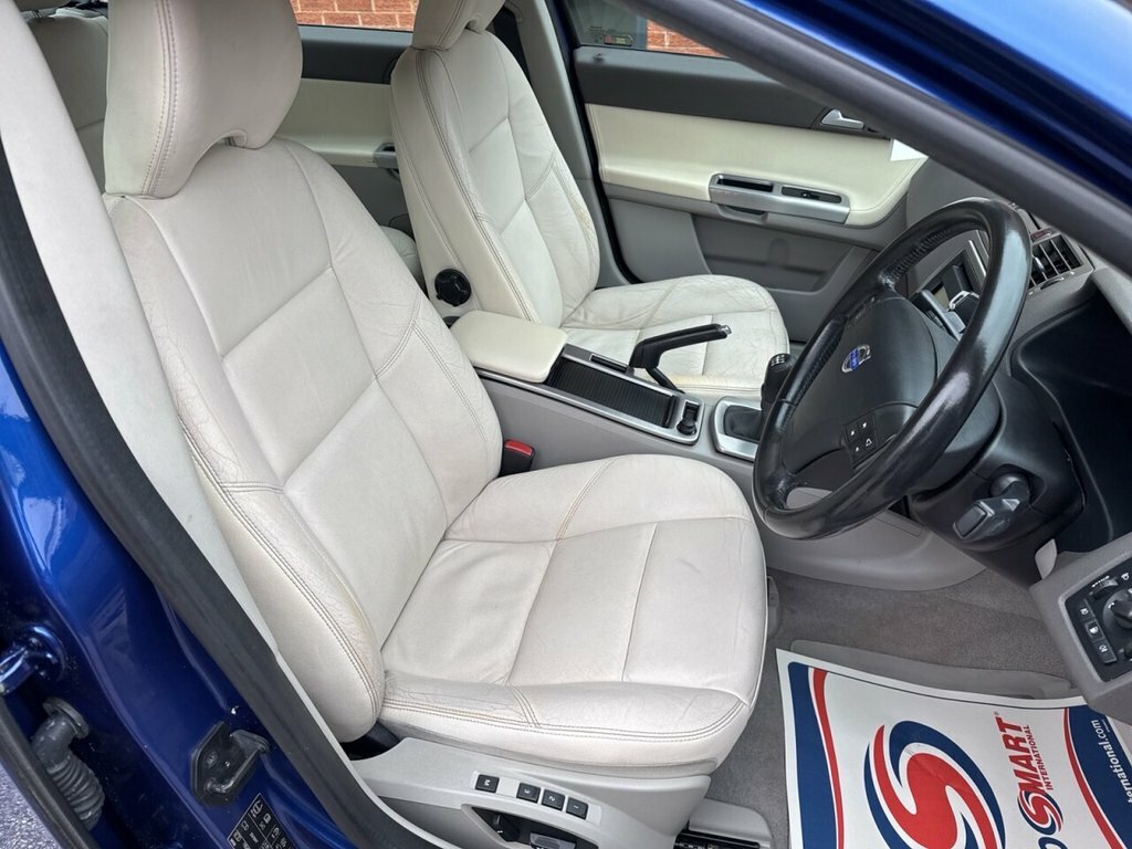 Volvo S40 2L Se Lux Blue #6
