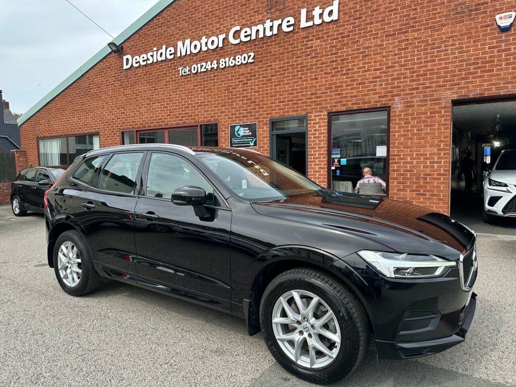 Volvo XC60 2L Momentum Black #4