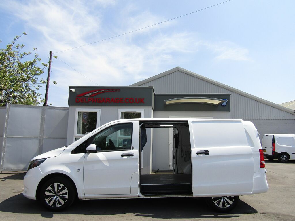 Mercedes-Benz Vito 114 Cdi Progressive L2 WP70AYK White #6