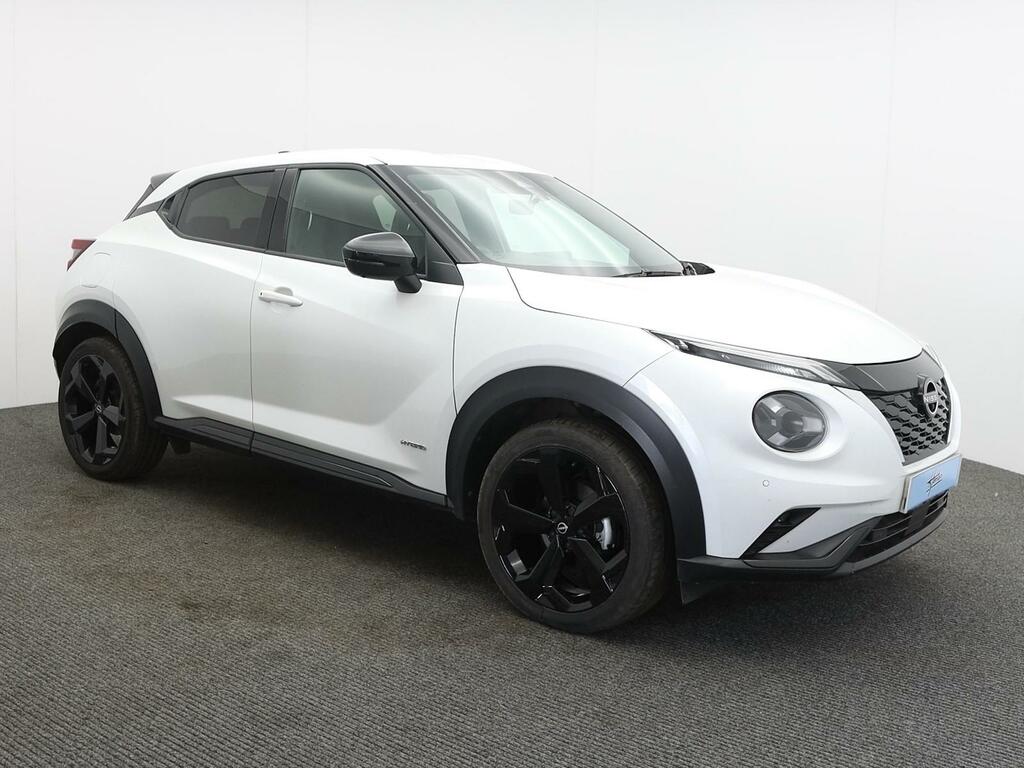 Nissan Juke 1.6 Hybrid Tekna White