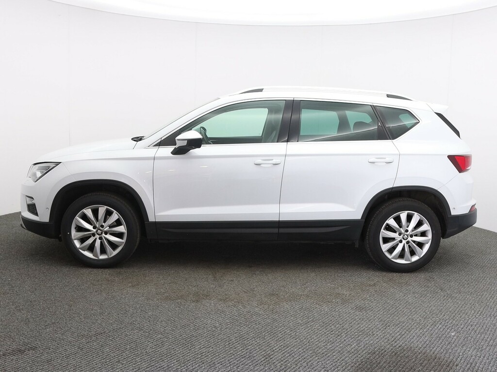 Seat Ateca 1.0 Tsi Se L Ez FV68CJJ White #4