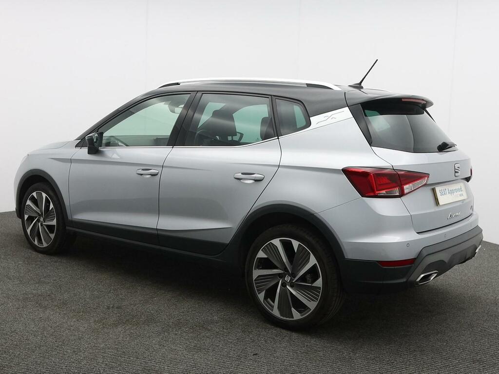 Seat Arona 1.5 Tsi 150 Fr Sport Dsg Silver #5
