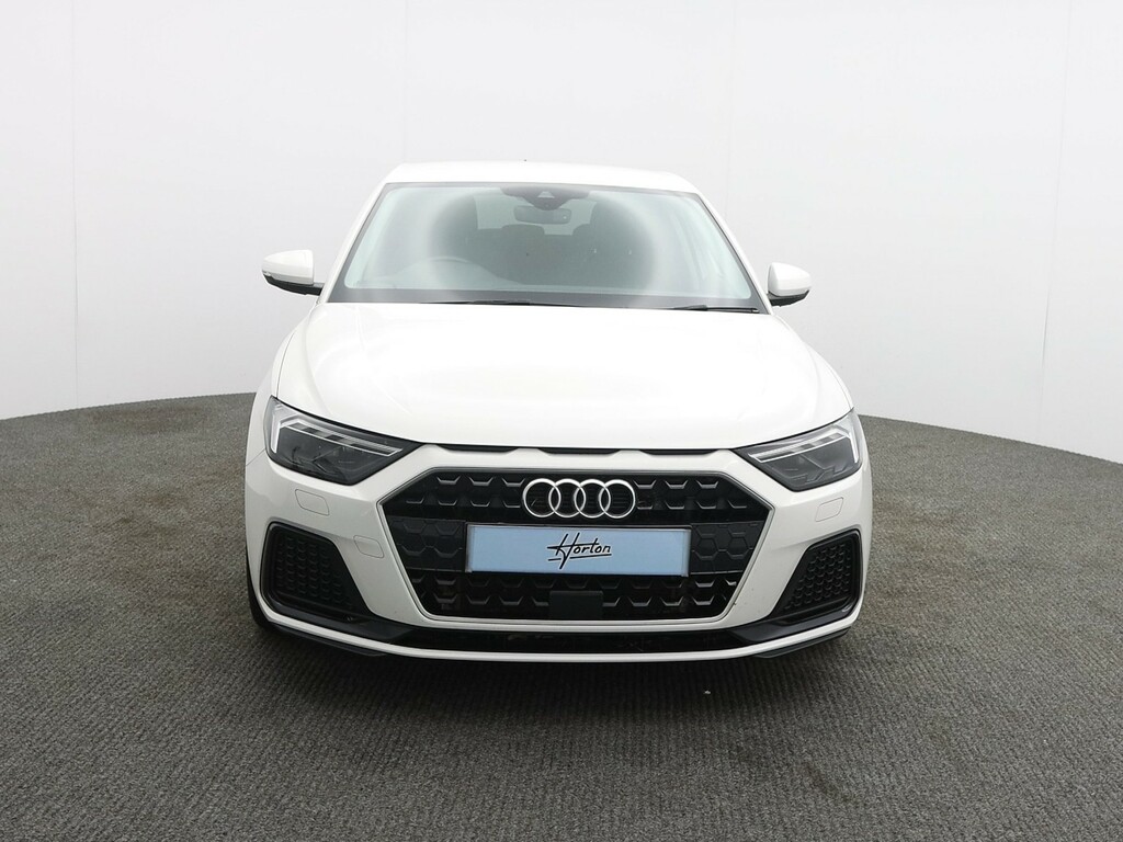 Audi A1 1.0 Tfsi 25 Sport Sportback Euro White #2