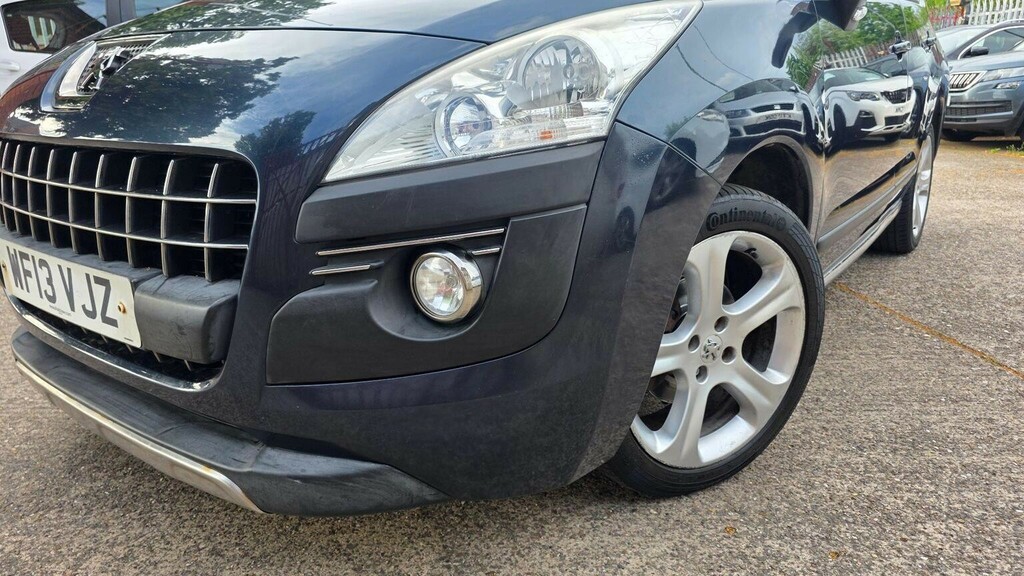 Peugeot 3008 1.6 Hdi 115 Active II Black #9