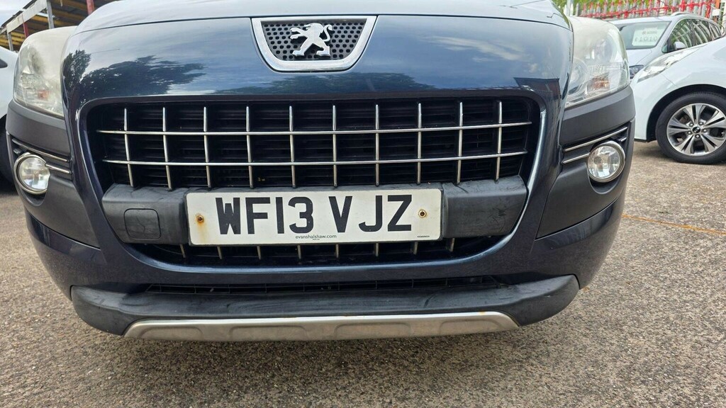 Peugeot 3008 1.6 Hdi 115 Active II Black #12