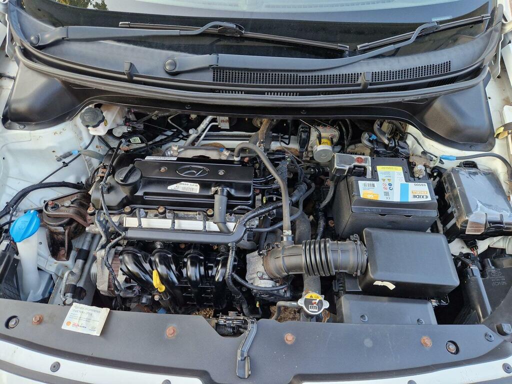 Hyundai I20 Hatchback Blue #34