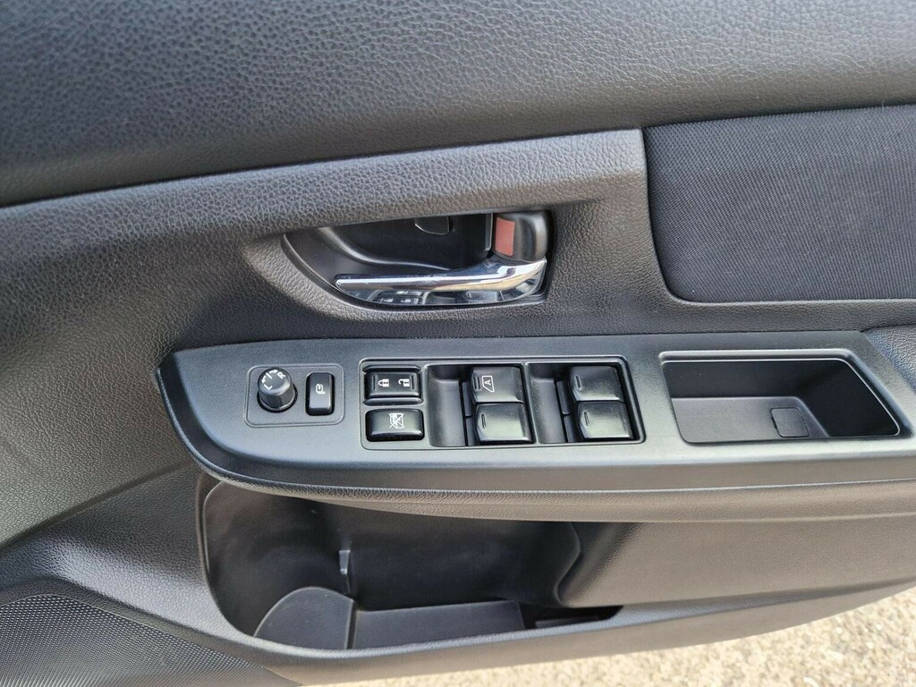 Subaru XV Suv Silver #35