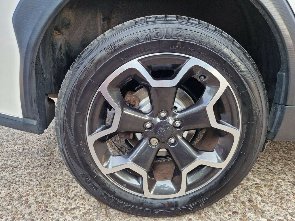 Subaru XV Suv Silver #38