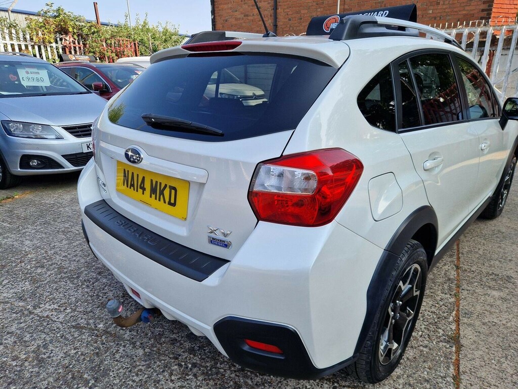 Subaru XV Suv Silver #16
