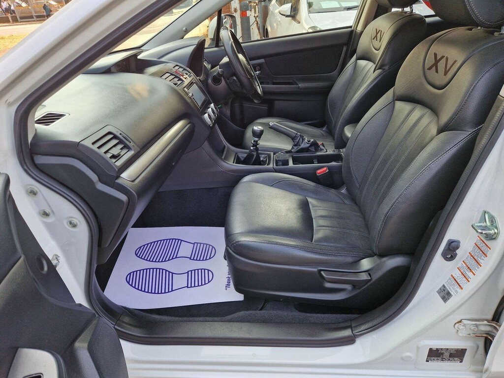Subaru XV Suv Silver #25