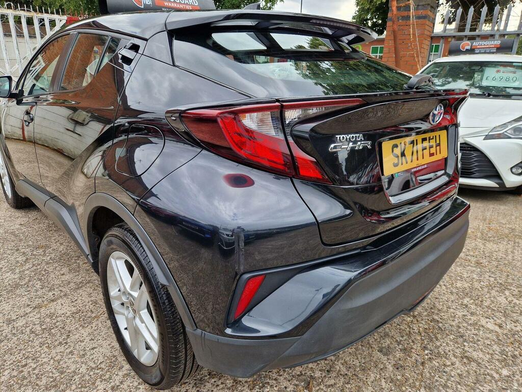 Toyota C-Hr Excel White #13