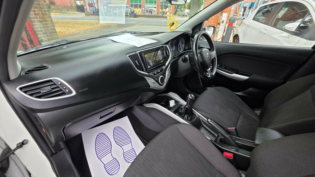 Suzuki Baleno 1.0 Boosterjet Sz5 White #22