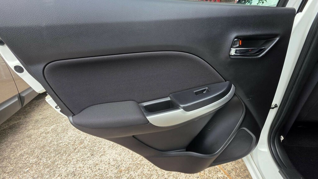 Suzuki Baleno 1.0 Boosterjet Sz5 White #34