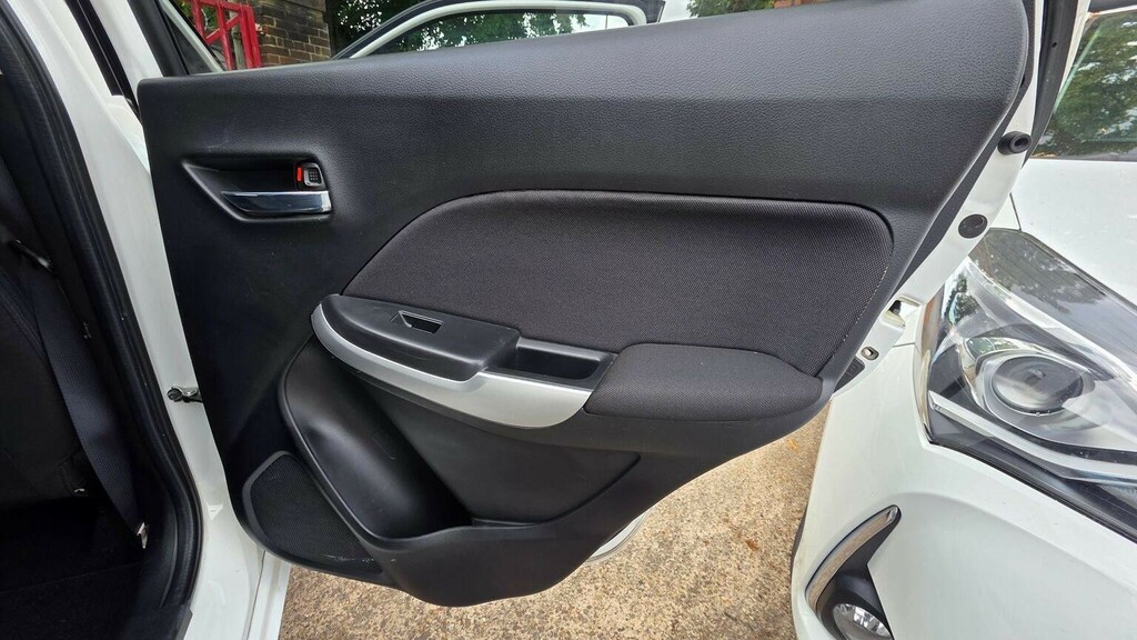 Suzuki Baleno 1.0 Boosterjet Sz5 White #33