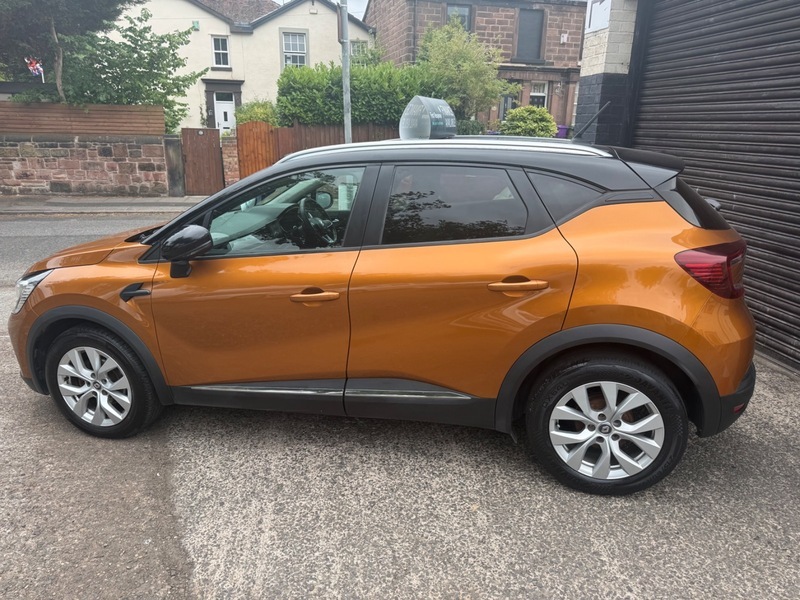Renault Captur Iconic Tce Black #4