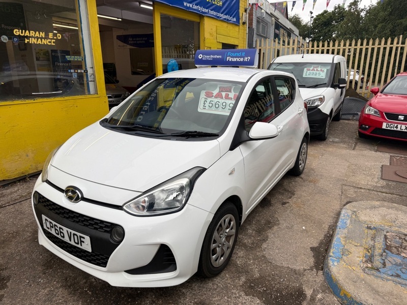Hyundai I10 Se White #2