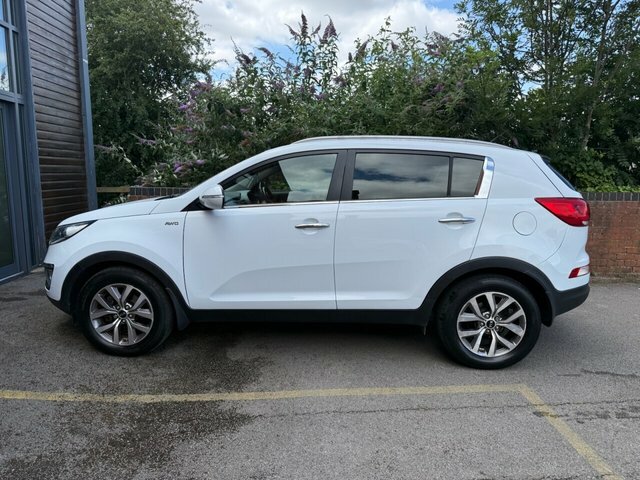 Kia Sportage 2.0 Crdi Kx-2 Suv Awd Euro 5 134 White #4