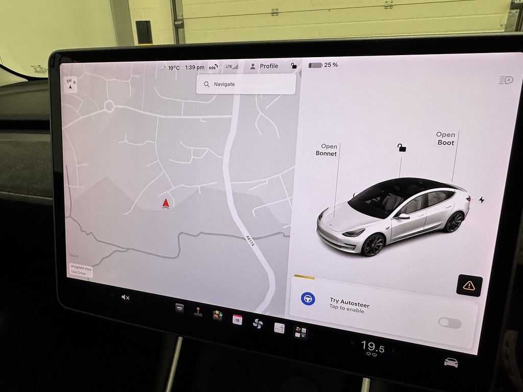 Tesla Model 3 Dual Motor Performance Saloon White #5