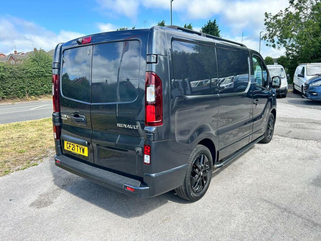 Renault Trafic 2.0 Dci Energy 28 Black Edition Swb Standard Roof Grey #4